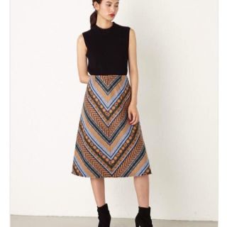 スライ(SLY)の美品　DIPPIE LILY MIDI SKIRT(ひざ丈スカート)