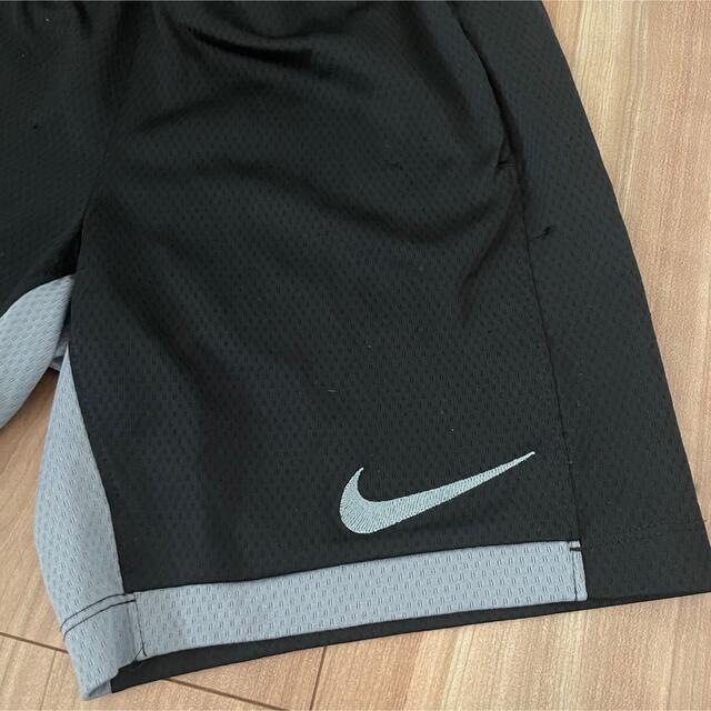 NIKE(ナイキ)のナイキ　ハーフパンツ　キッズ　S キッズ/ベビー/マタニティのキッズ服男の子用(90cm~)(パンツ/スパッツ)の商品写真