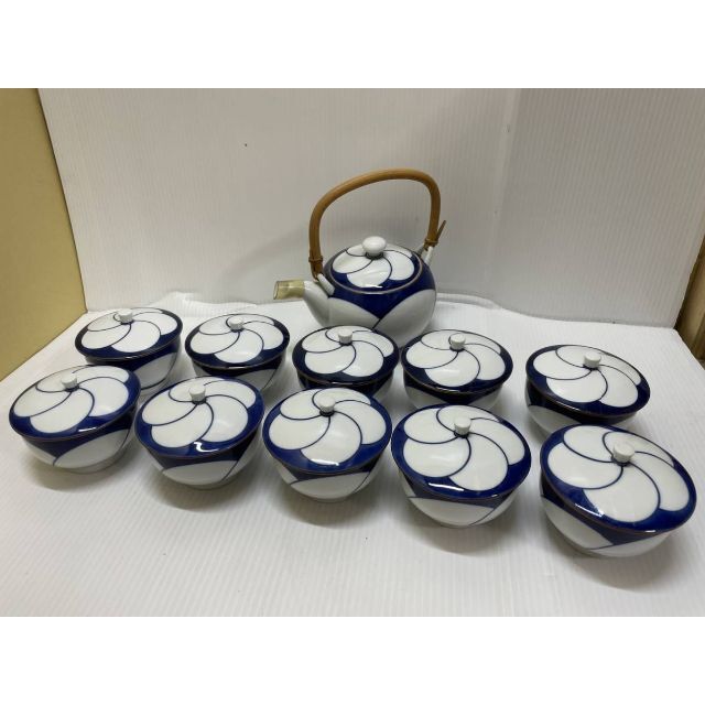 ◆白山陶器　ねじり梅　湯呑 10客セット（ふた付き） 急須　美品のサムネイル
