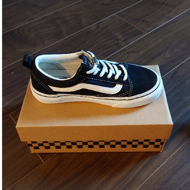 VANS(ヴァンズ)のy-様専用 キッズ/ベビー/マタニティのキッズ靴/シューズ(15cm~)(スニーカー)の商品写真