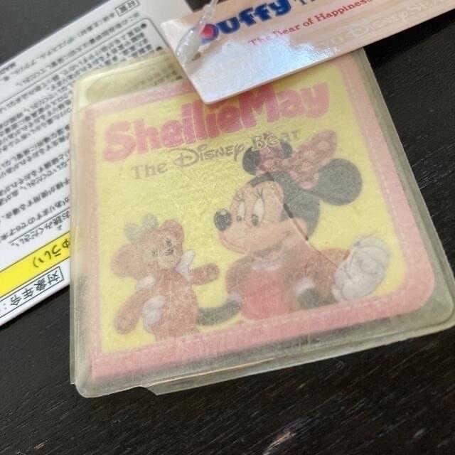 Disney(ディズニー)の東京ディズニー ♡新品✧︎シェリーメイ♡ぬいぐるみバッジ  バッグ チャーム エンタメ/ホビーのおもちゃ/ぬいぐるみ(キャラクターグッズ)の商品写真