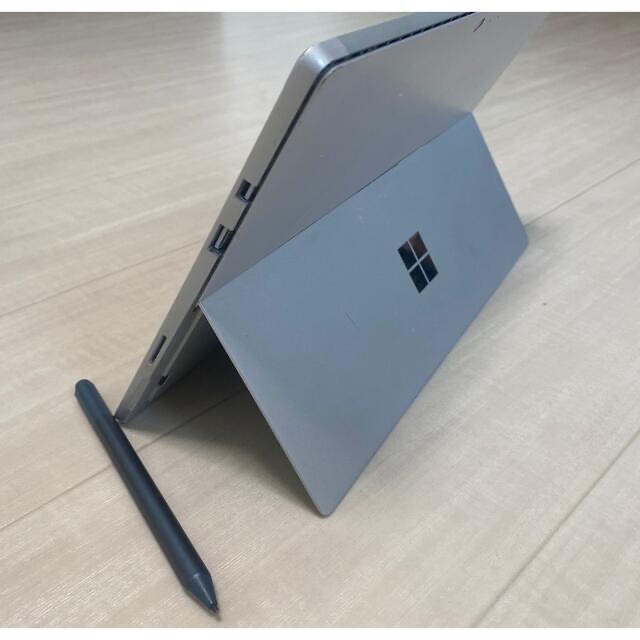 【値下げ不可】Surface pro 【純正タッチペン付き】サーフェイス プロ スマホ/家電/カメラのPC/タブレット(ノートPC)の商品写真