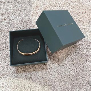 ダニエルウェリントン(Daniel Wellington)のDW ダニエルウェリントン バングル(ブレスレット/バングル)