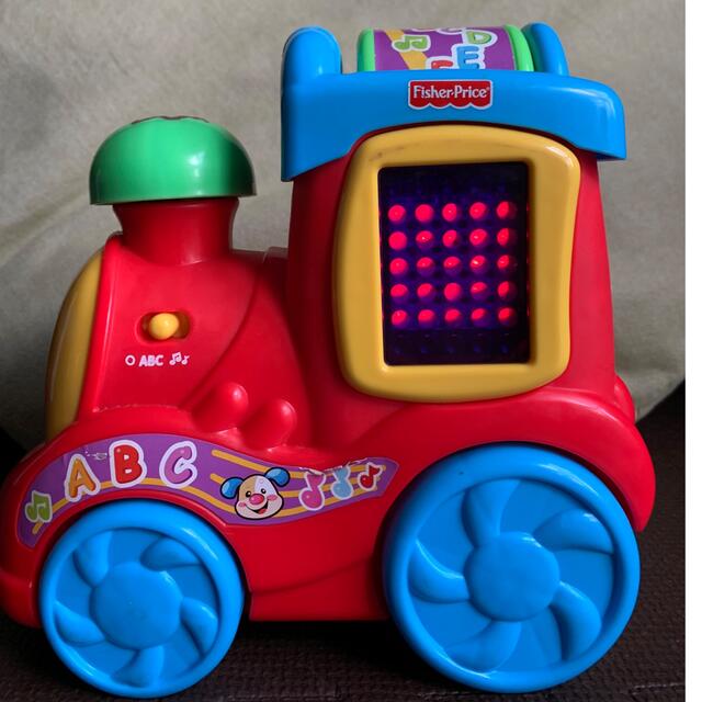 フィッシャープライス おもちゃ 英語 音楽 バイリンガル機関車