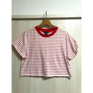 フォーエバートゥエンティーワン(FOREVER 21)のボーダー　ショート丈　Tシャツ(Tシャツ(半袖/袖なし))