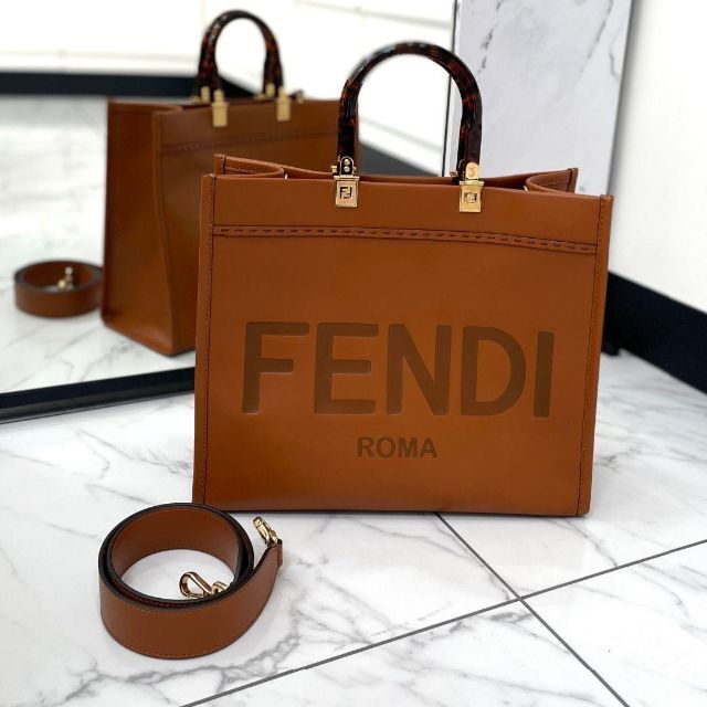 FENDI フェンディ トートバッグ レディース ブラウン