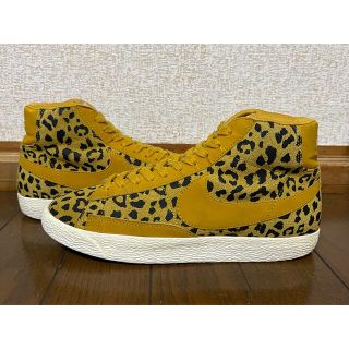 ナイキ(NIKE)のNIKE WMNS BLAZER MID PRINT"LEOPARD "24.0(スニーカー)