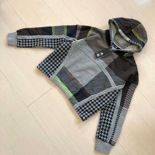 新品　IVY PARK adidas フーディ　スウェット　アイビーパーク 2