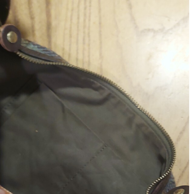 Harris Tweed(ハリスツイード)のハリスツイード　斜めがけ　ショルダーバック　レディース レディースのバッグ(ショルダーバッグ)の商品写真