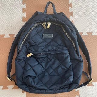 マークバイマークジェイコブス(MARC BY MARC JACOBS)の〈持ち手に難あり〉マークバイマークジェイコブスの黒のキルティングリュックサック(リュック/バックパック)