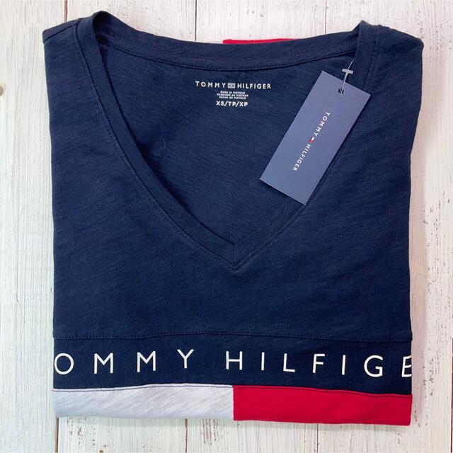 TOMMY HILFIGER(トミーヒルフィガー)の【SALE】US限定モデル！レア！人気フラッグ/半袖Tシャツ【XS】紺/トミー レディースのトップス(Tシャツ(半袖/袖なし))の商品写真