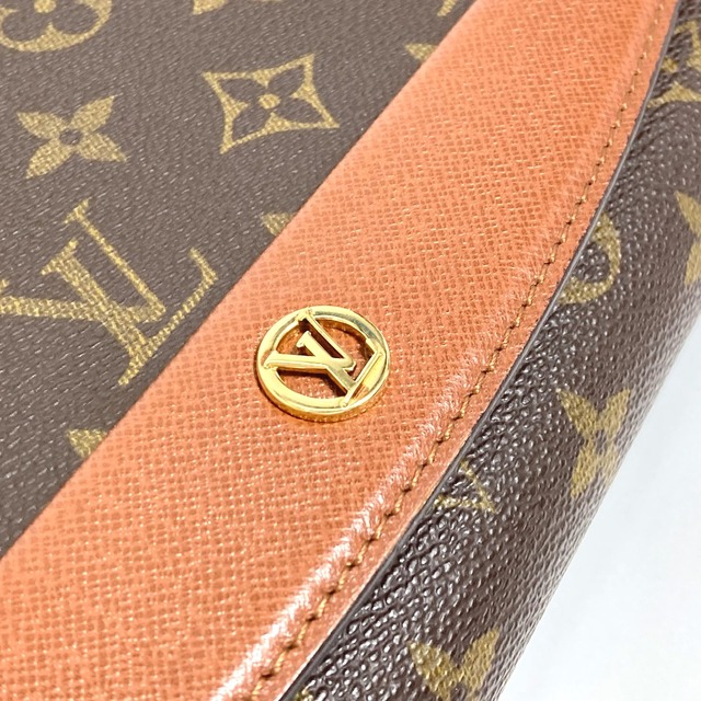 LOUIS VUITTON - ルイヴィトン LOUIS VUITTON ボルドー クラッチバッグ
