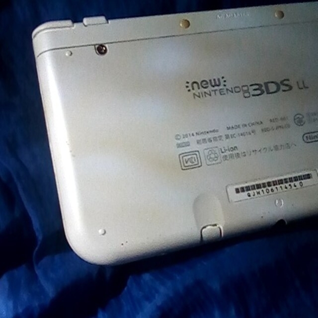 ニンテンドー3DS(ニンテンドー3DS)のnew 3dsll エンタメ/ホビーのゲームソフト/ゲーム機本体(携帯用ゲーム機本体)の商品写真