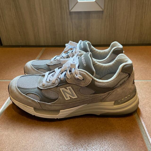 New Balance(ニューバランス)のnew balance m992gr メンズの靴/シューズ(スニーカー)の商品写真