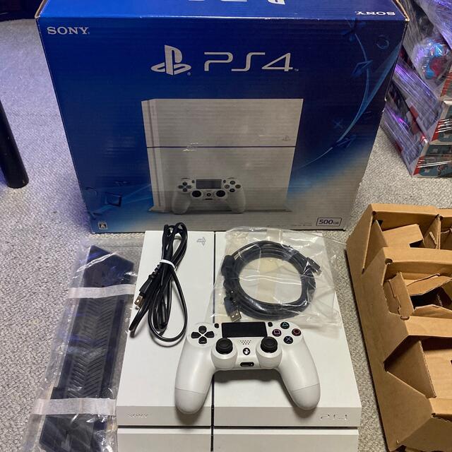 送料無料・名入れ彫刻 PlayStation®4 グレイシャー・ホワイト 500GB