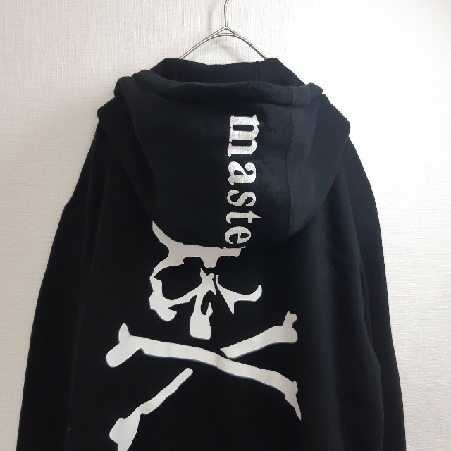 F.C.R.B.(エフシーアールビー)の【美品】FCRB×MASTERMIND プルオーバー パーカー スカル 黒 M メンズのトップス(パーカー)の商品写真