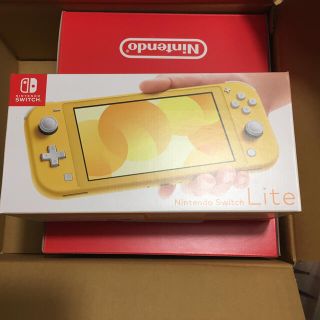 ニンテンドースイッチ(Nintendo Switch)の新品未開封 3台 Nintendo Switch Lite イエロー(家庭用ゲーム機本体)