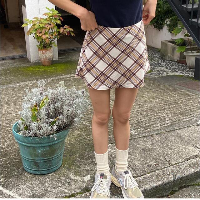 samoyed check skirt