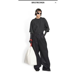 バレンシアガ(Balenciaga)のBALENCIAGA コーティング デニム パンツ　ジーンズ(デニム/ジーンズ)