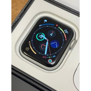 アップルウォッチ(Apple Watch)のApple Watch SE Nike シルバー　第一世代　SALE中です。(腕時計(デジタル))