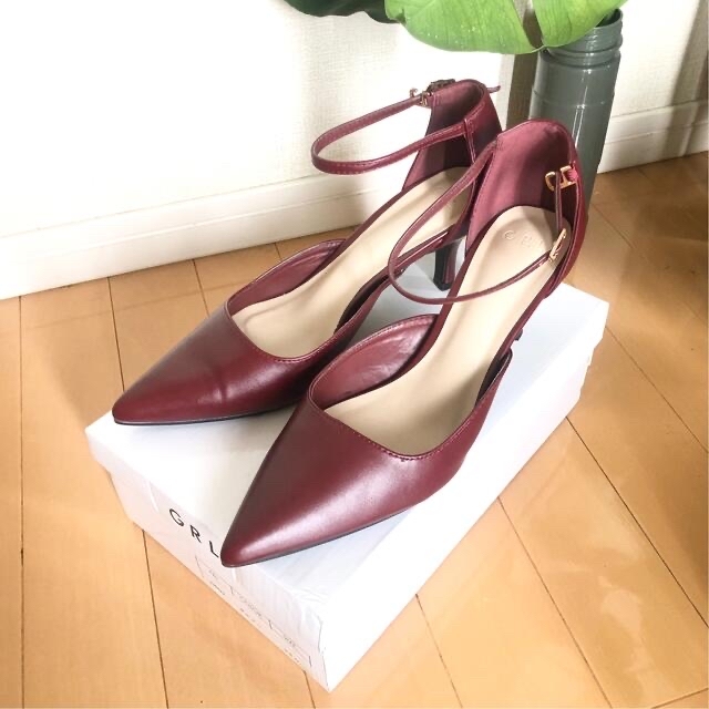 GRL(グレイル)の GRL ストラップ  パンプス  ボルドー 赤 24cm 【箱付き】 レディースの靴/シューズ(ハイヒール/パンプス)の商品写真