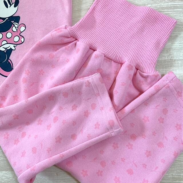 パジャマ　ミニー　秋冬用 キッズ/ベビー/マタニティのキッズ服女の子用(90cm~)(パジャマ)の商品写真