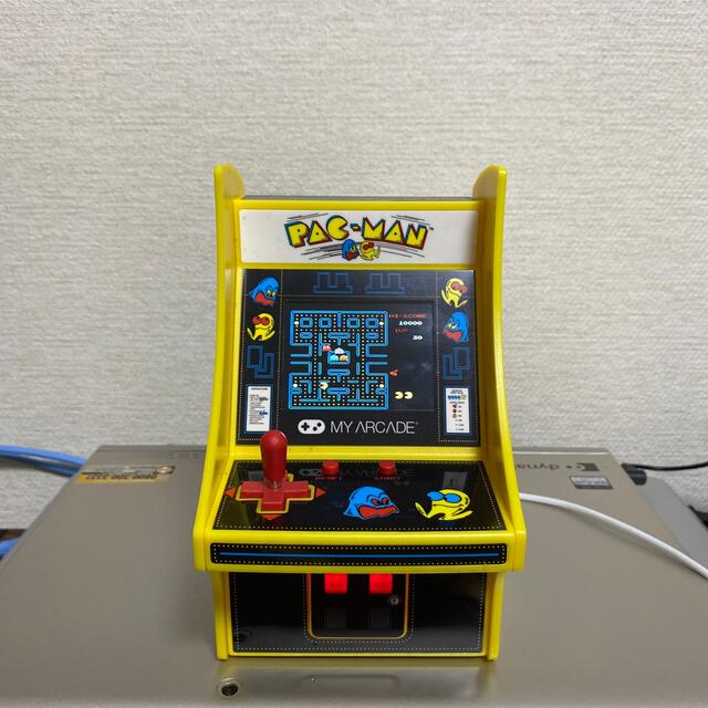 BANDAI NAMCO Entertainment(バンダイナムコエンターテインメント)のPACMANゲーム機 エンタメ/ホビーのゲームソフト/ゲーム機本体(携帯用ゲーム機本体)の商品写真