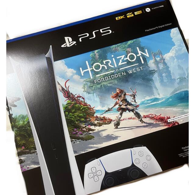 PlayStation(プレイステーション)の【お値下げ不可】PS5 デジタルエディション　Horizon同梱版 エンタメ/ホビーのゲームソフト/ゲーム機本体(家庭用ゲーム機本体)の商品写真