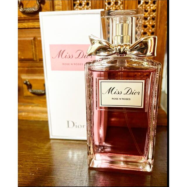 Christian Dior(クリスチャンディオール)のDior♡ディオール♡ローズ&ローズ コスメ/美容の香水(香水(女性用))の商品写真
