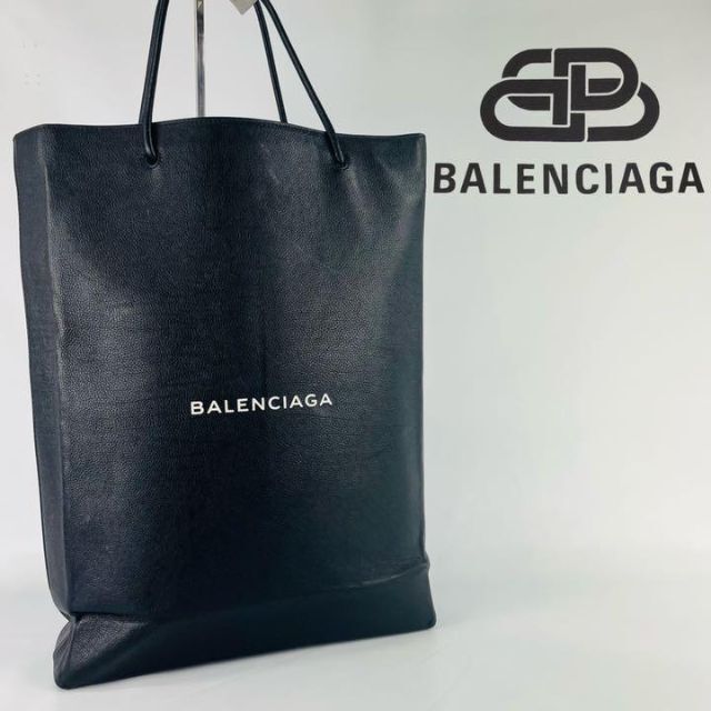 Balenciaga - 【即日発送】定価224,000バレンシアガ　ノースサウス　ショッピングトート　M