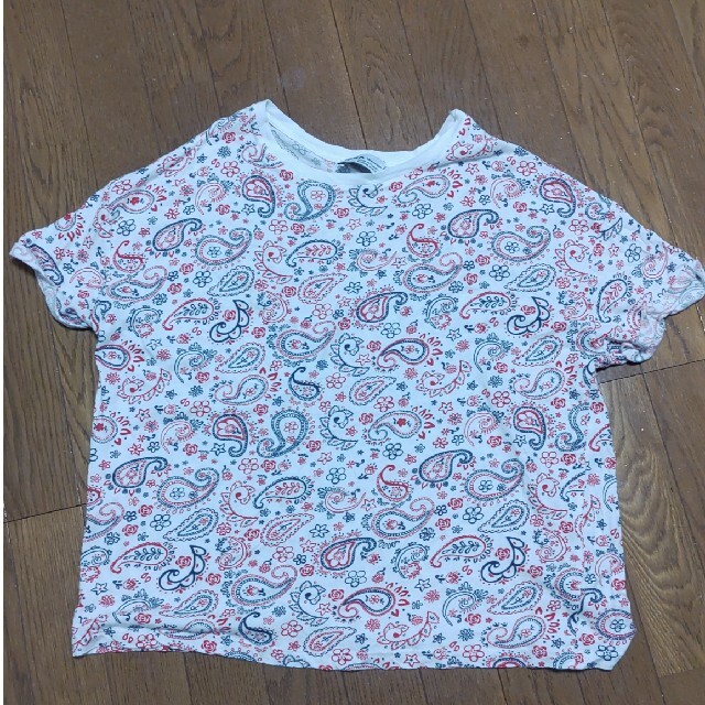 ZARA(ザラ)のZARA　ティーシャツ レディースのトップス(Tシャツ(半袖/袖なし))の商品写真