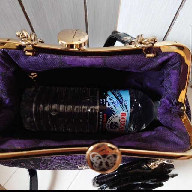 ANNA SUI(アナスイ)のANNA SUI　アナスイがま口バッグ（キーケースポーチ付き） レディースのバッグ(ハンドバッグ)の商品写真