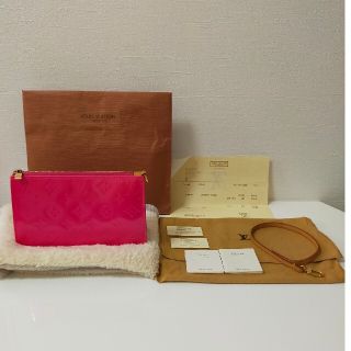 ルイヴィトン ヴェルニ レキシントン アクセサリーポーチ フューシャピンク