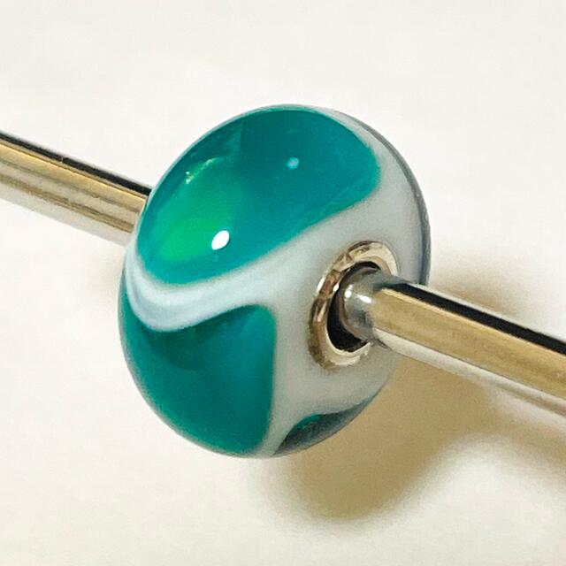 trollbeads トロールビーズ ユニークアルマジロ ディープグリーン