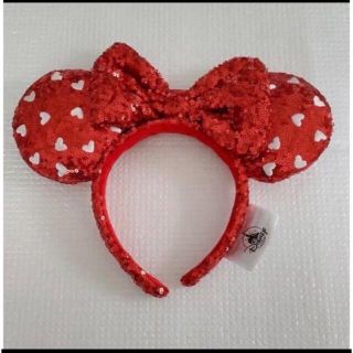 ディズニー(Disney)のディズニーカチューシャ　ミニー　レッドスパンコール　ハート　刺繍　赤(カチューシャ)