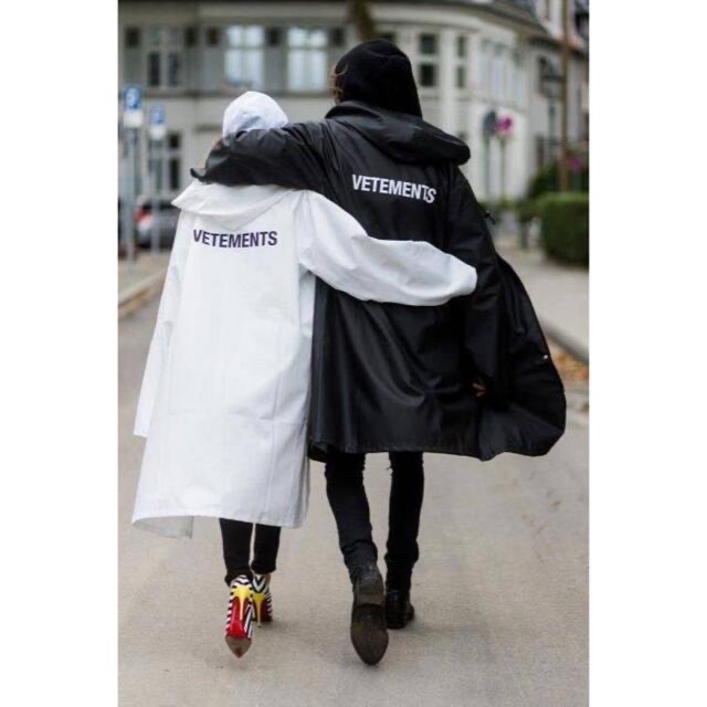 OFF-WHITE - VETEMENTS ヴェトモン レインコート ナイロン off-white