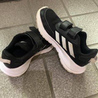 アディダス(adidas)のadidas 靴　18.0(スニーカー)