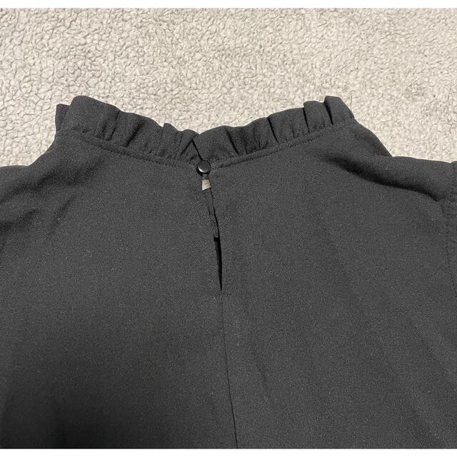 GU(ジーユー)のフリルネックシャツ　ノースリーブ　 レディースのトップス(シャツ/ブラウス(半袖/袖なし))の商品写真