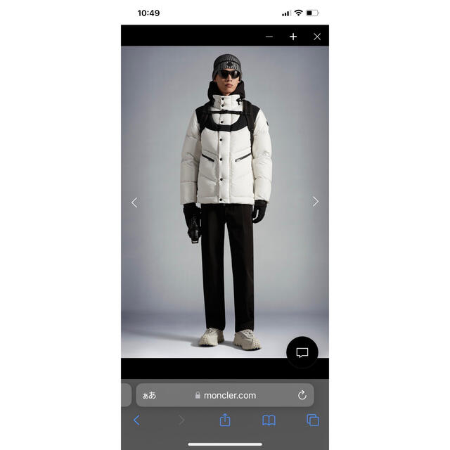 モンクレール　MONCLER ダウンコート裏面ロゴ入