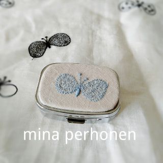 ミナペルホネン(mina perhonen)のミナペルホネン　ピルケース(その他)