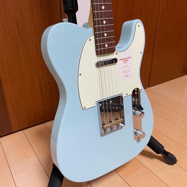 Fender(フェンダー)の【美品】廃盤 Fender Hybrid 60s Telecaster 楽器のギター(エレキギター)の商品写真