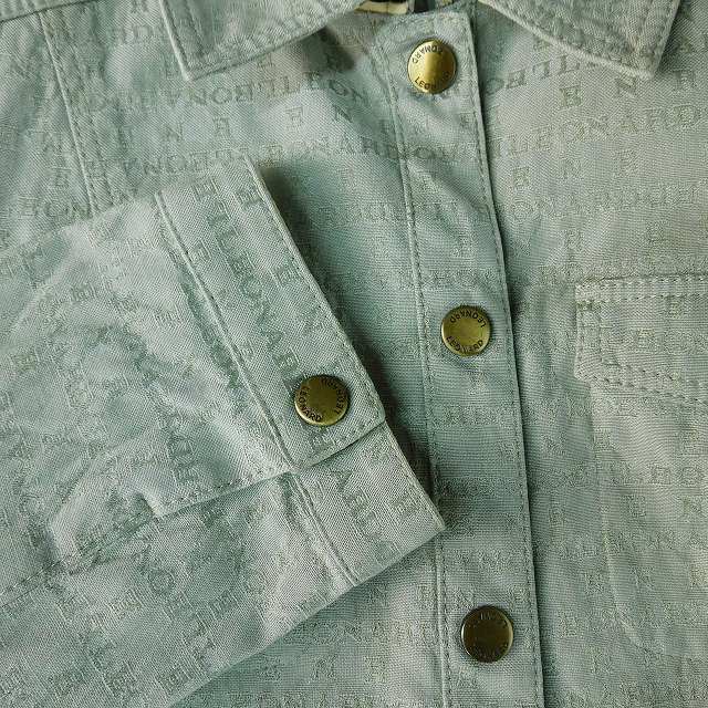 LEONARD(レオナール)のレオナール ジャケット 長袖 ブルゾン ロゴ 金ボタン 絹 11AR グレー レディースのジャケット/アウター(その他)の商品写真