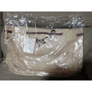 【新品未使用】アニエスベー トートバッグ A4収納 ナイロン チャーム付き 【新品未使用】アニエスベー トートバッグ A4収納 ナイロン チャーム付き