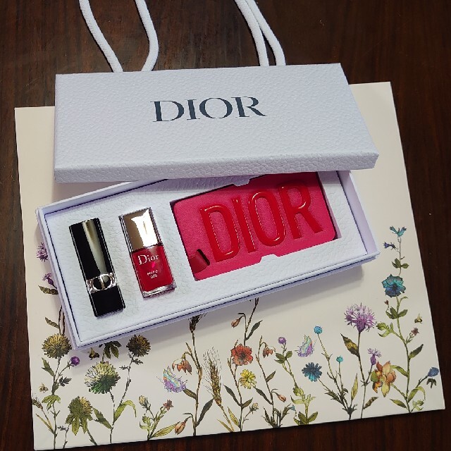 Dior(ディオール)のDiorノベルティー エンタメ/ホビーのコレクション(ノベルティグッズ)の商品写真