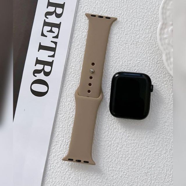 AppleWatch シリコンバンド ブラウン ベージュ 38/40/41㎜ レディースのファッション小物(腕時計)の商品写真