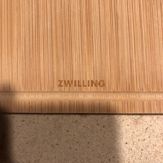 Zwilling J.A. Henckels(ツヴィリングジェイエーヘンケルス)のツヴィリング　まな板 インテリア/住まい/日用品のキッチン/食器(調理道具/製菓道具)の商品写真