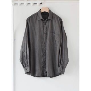 コモリ(COMOLI)のCOMOLI 21ss ヨリ杢レギュラーカラーシャツ サイズ2(シャツ)