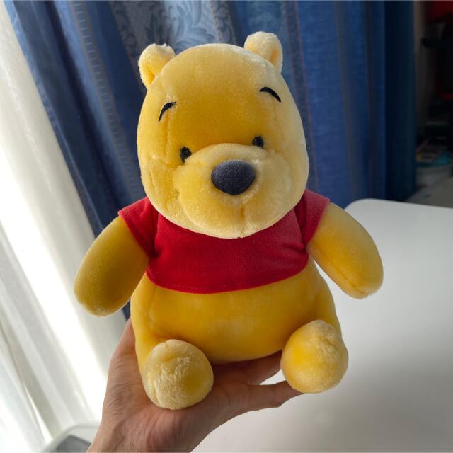 【東京ディズニーランド】 くまのプーさん Pooh　ぬいぐるみ　DISNEY エンタメ/ホビーのおもちゃ/ぬいぐるみ(ぬいぐるみ)の商品写真