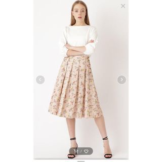 ジルスチュアート(JILLSTUART)の新品未使用タグ付き♡JILL♡ジルスチュアート♡エミリーフラワースカート(ひざ丈スカート)