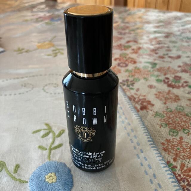 BOBBI BROWN(ボビイブラウン)のボビイ ブラウン インテンシブ スキン セラム ファンデーション SPF40 … コスメ/美容のベースメイク/化粧品(ファンデーション)の商品写真